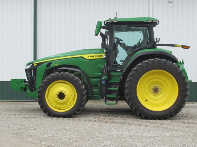 Image of John Deere 8R 370 equipment image 1
