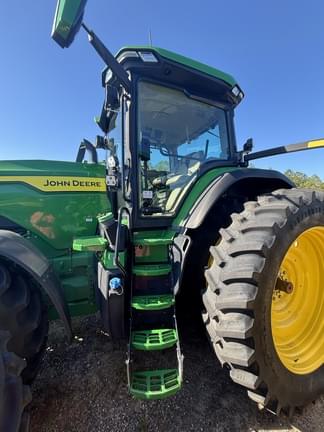 Image of John Deere 8R 370 equipment image 3