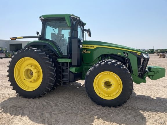 2024 John Deere 8R 370 Equipment Image0