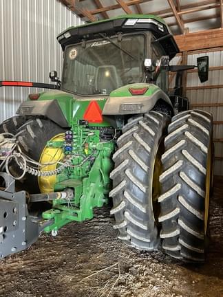 Image of John Deere 8R 370 equipment image 1