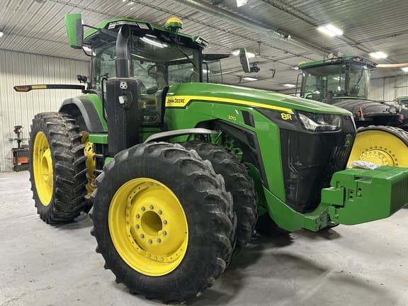 Image of John Deere 8R 370 equipment image 1