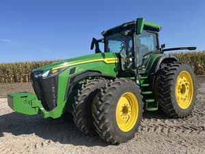 2024 John Deere 8R 370 Image