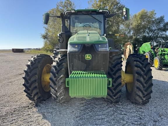 Image of John Deere 8R 370 equipment image 1