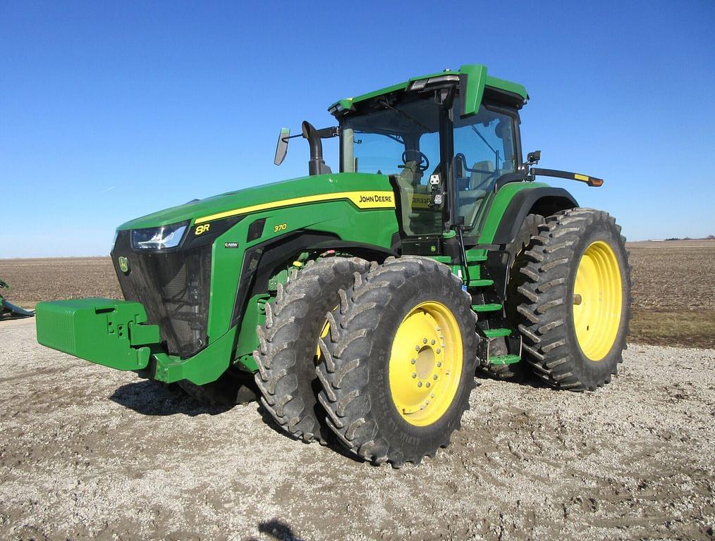 Image of John Deere 8R 370 Primary image