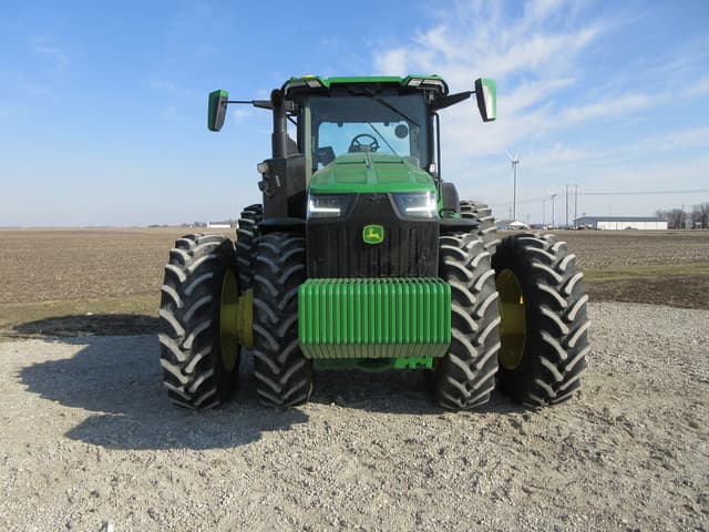 Image of John Deere 8R 370 equipment image 2