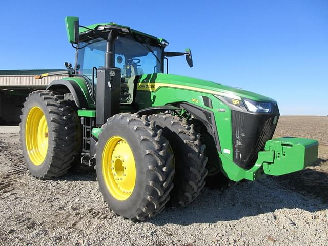 Image of John Deere 8R 370 equipment image 1