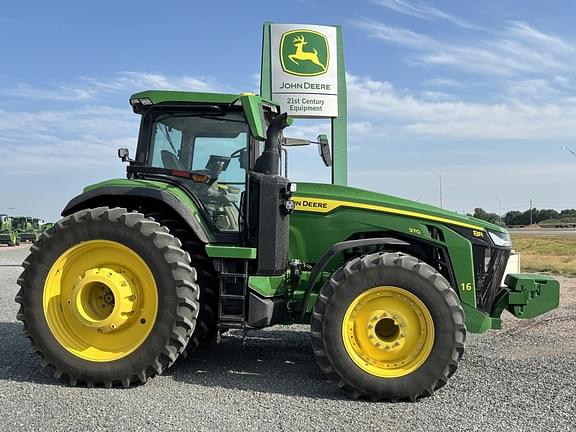 Image of John Deere 8R 370 Primary image