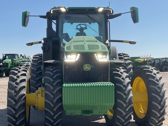 Image of John Deere 8R 370 equipment image 3