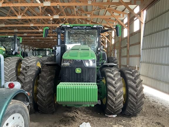 Image of John Deere 8R 370 equipment image 2