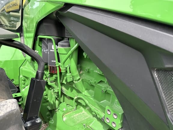 Image of John Deere 8R 370 equipment image 3