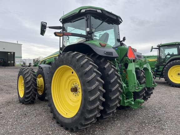 Image of John Deere 8R 370 equipment image 3