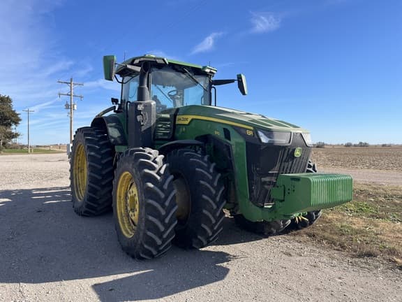 Image of John Deere 8R 370 equipment image 2