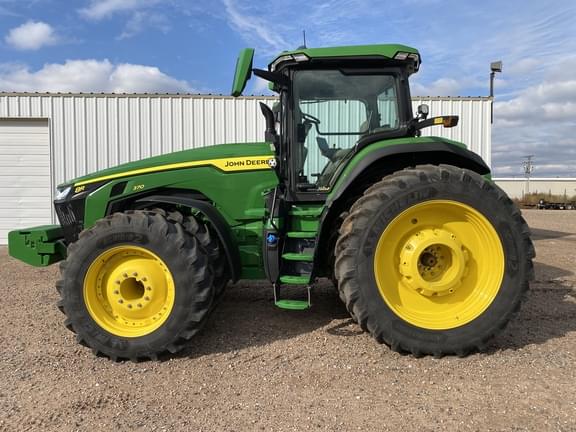 Image of John Deere 8R 370 equipment image 1