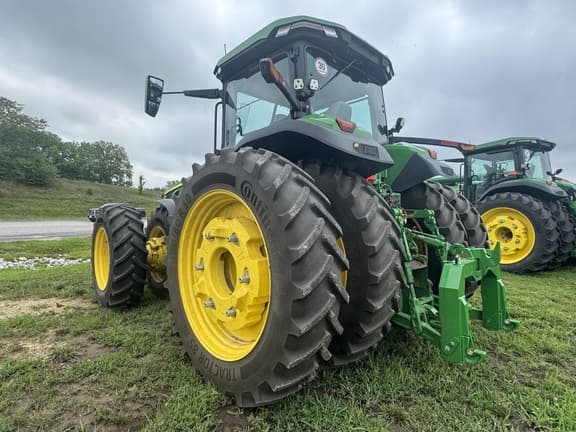 Image of John Deere 8R 370 equipment image 3