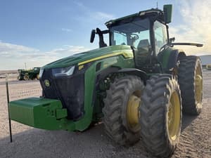 2024 John Deere 8R 370 Image