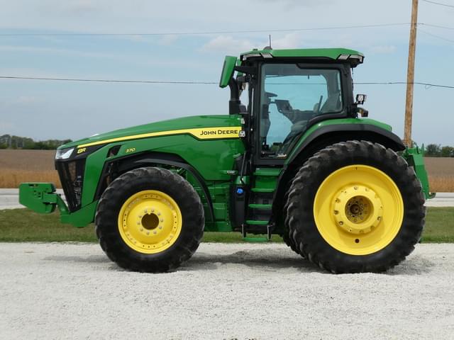 Image of John Deere 8R 370 equipment image 1