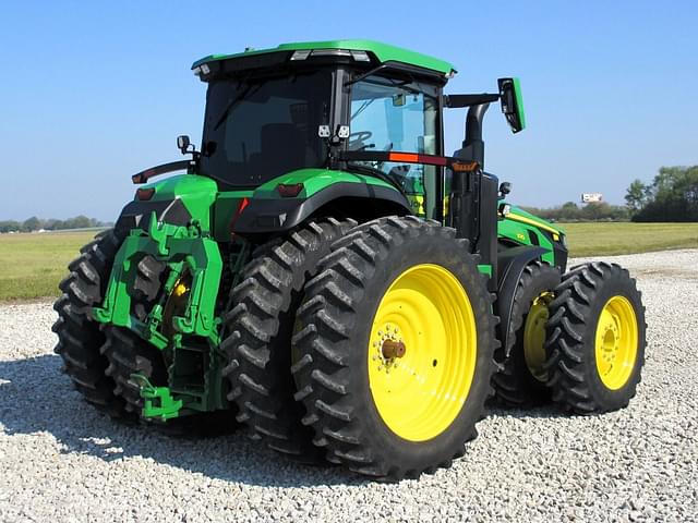 Image of John Deere 8R 370 equipment image 4