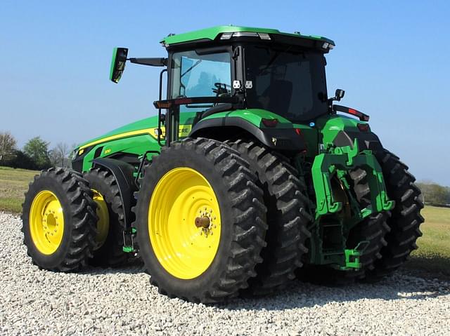 Image of John Deere 8R 370 equipment image 2