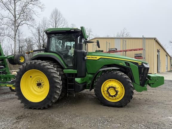 Image of John Deere 8R 370 equipment image 1