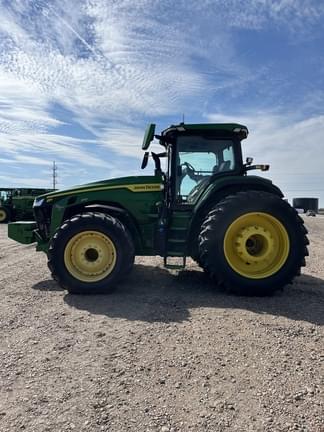 Image of John Deere 8R 370 equipment image 3