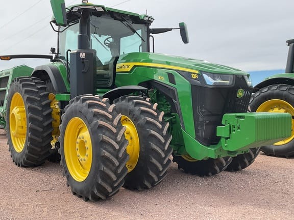 2024 John Deere 8R 370 Equipment Image0
