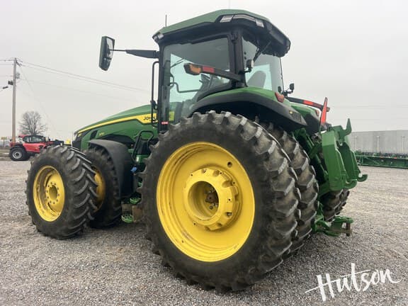 Image of John Deere 8R 370 equipment image 2