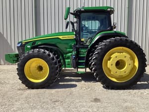 2024 John Deere 8R 370 Image