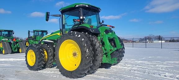 Image of John Deere 8R 370 equipment image 3