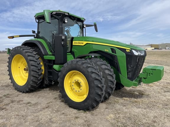 Image of John Deere 8R 370 Primary image
