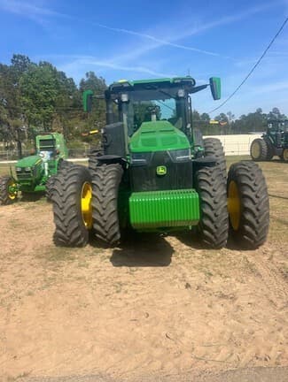 Image of John Deere 8R 370 equipment image 1