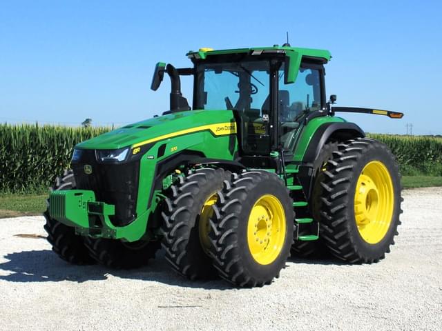 Image of John Deere 8R 370 equipment image 2