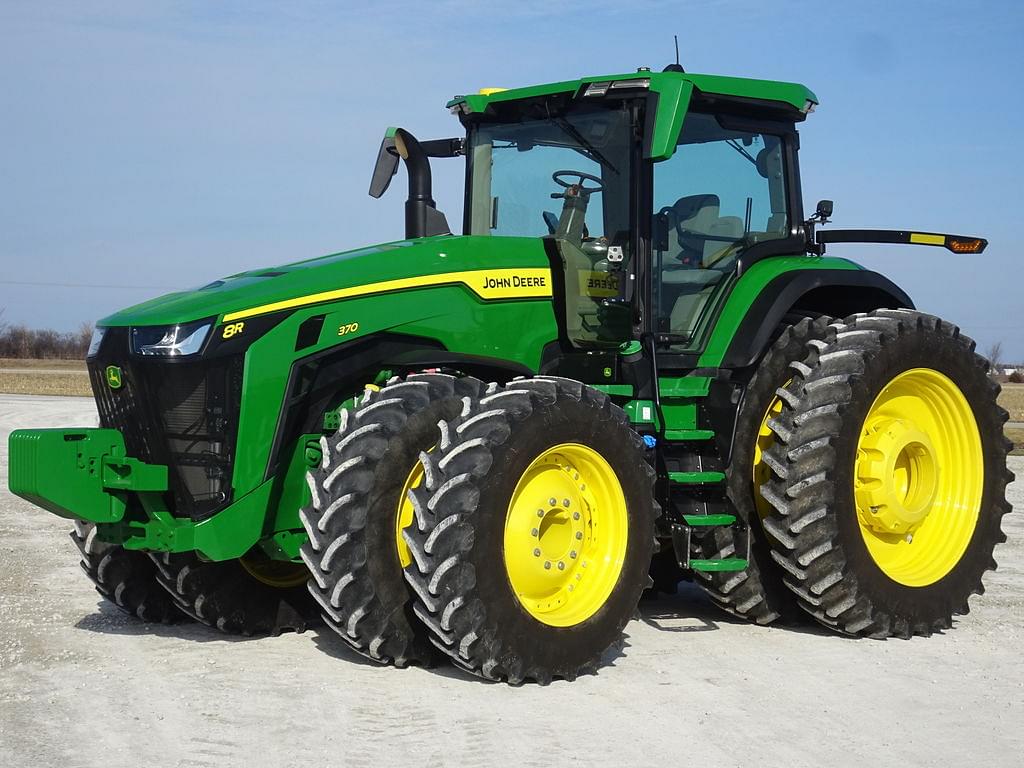 Image of John Deere 8R 370 Primary image