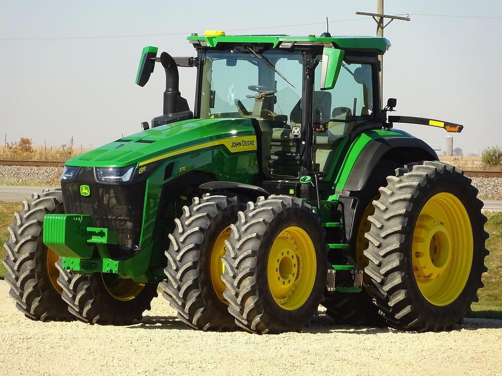 Image of John Deere 8R 370 Primary image