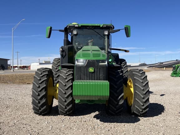 Image of John Deere 8R 370 equipment image 1