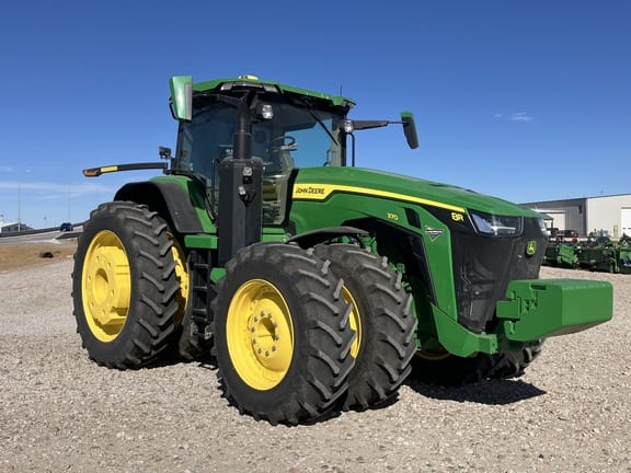 2024 John Deere 8R 370 Equipment Image0