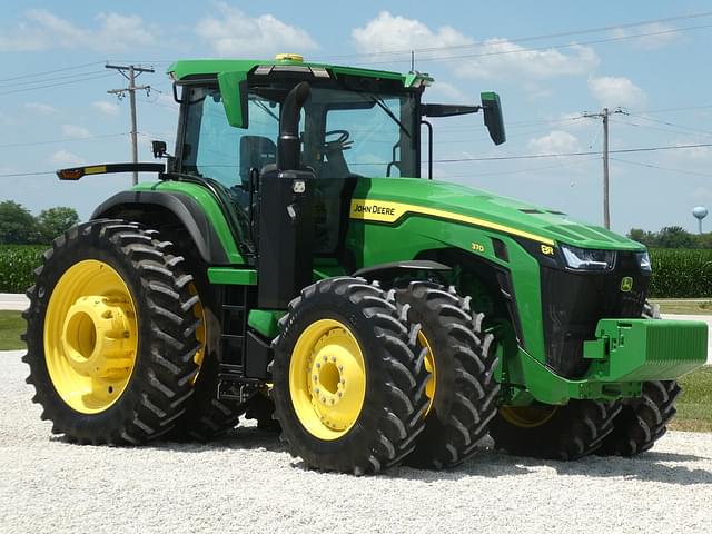 Image of John Deere 8R 370 equipment image 1