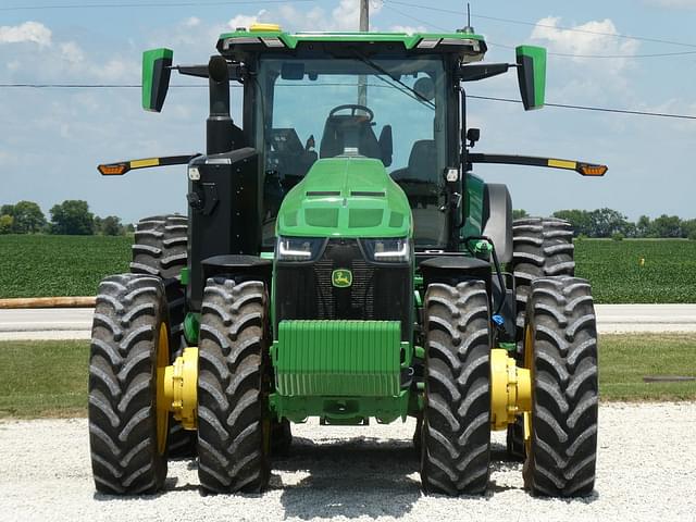 Image of John Deere 8R 370 equipment image 3