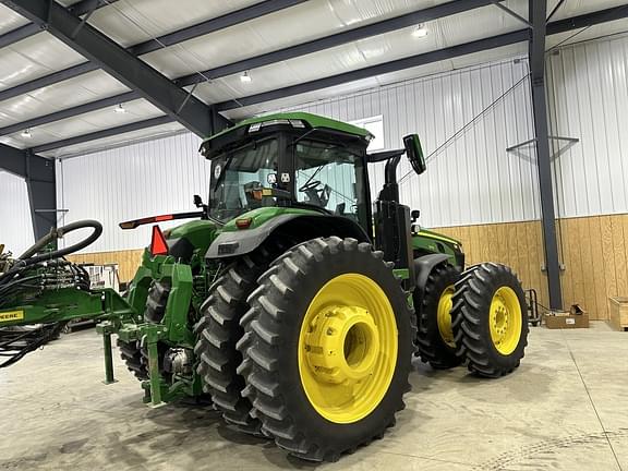 Image of John Deere 8R 370 equipment image 1