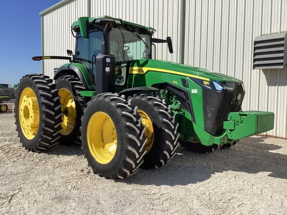 Image of John Deere 8R 370 equipment image 4