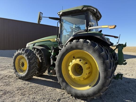 Image of John Deere 8R 370 equipment image 3