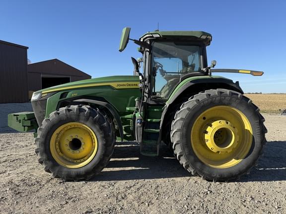 Image of John Deere 8R 370 equipment image 2
