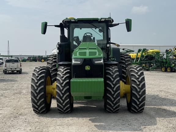 Image of John Deere 8R 370 equipment image 1