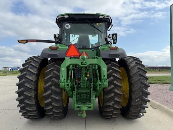 Image of John Deere 8R 370 equipment image 4