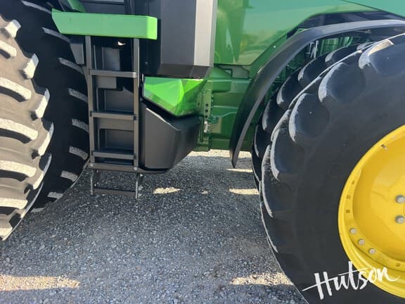Image of John Deere 8R 370 equipment image 4