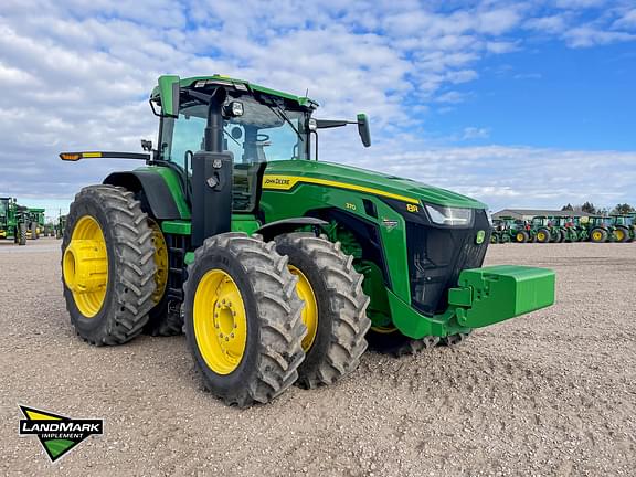 Image of John Deere 8R 370 equipment image 2