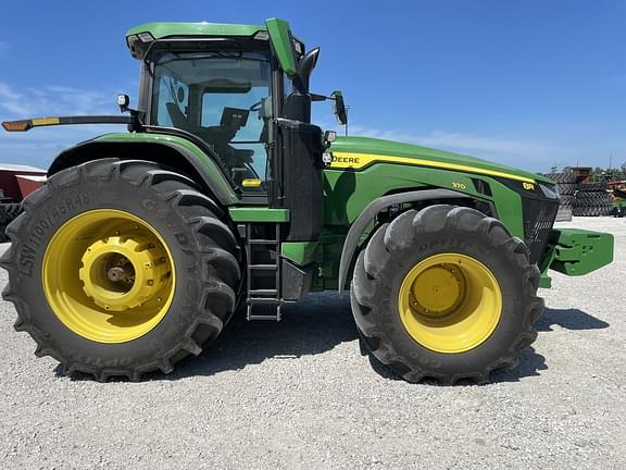 Image of John Deere 8R 370 equipment image 3