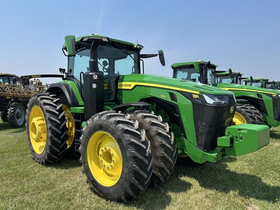 Image of John Deere 8R 370 equipment image 4