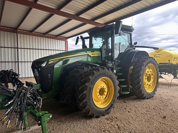 Image of John Deere 8R 370 equipment image 2