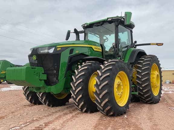 Image of John Deere 8R 370 equipment image 2