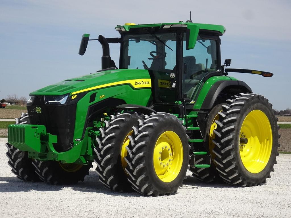 Image of John Deere 8R 370 Primary image